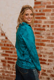 COWGIRL FADE PULLOVER - TURQUOISE