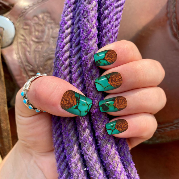 Realistic turquoise stone and tooled leather nail set by Dusti Rhoads. Applied view